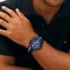 46 mm sportsklokke med silikonrem