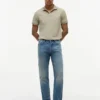 Avslappet, rett jeans