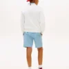 Barnesweater med bølget flagglogo
