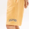 Barnesweatshorts med bred benvidde og Hilfiger-logo