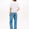 Broderte eyelets-top i blandet materiale