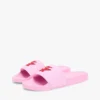 Broderte Pool-sandaler med skriftmonogram