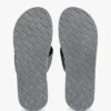 Chambray-lin-flip-flops