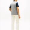 Colorblock Flag Stripe Logo T-skjorte