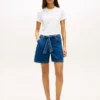 Denimshorts med høy midje og belte
