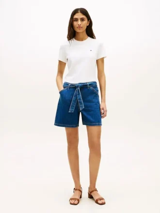 Denimshorts med høy midje og belte