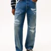 Distressed Loose Fit Jeans