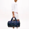 Duffelbag med seilflagg over hele