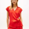Ermeløs lin-wrap-top