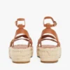 Espadrille med plattform og vridbare stropper i skinn
