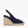 Espadrille-sandaler med kilehæl og hælrem