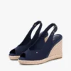 Espadrille-sandaler med kilehæl og hælrem