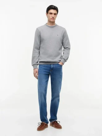 Essential Crewneck Sweatshirt