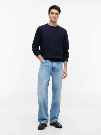 Essential Crewneck Sweatshirt