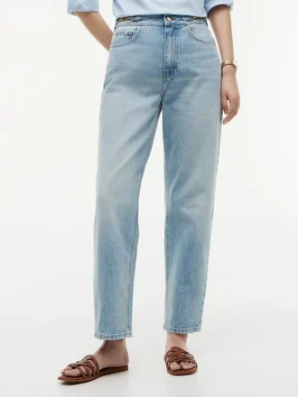 Jeans med høy midje og avsmalnende ben