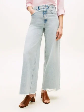 Jeans med rå kant, høy midje og vide ben