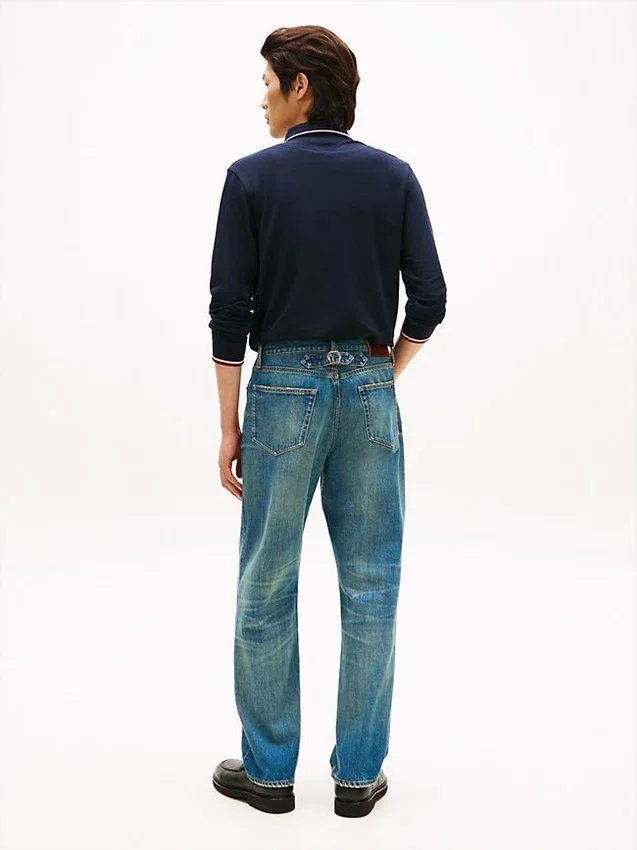 Jeans med spenne Jeans med spenne