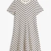 Kjole i interlock med chevron-striper