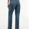 Klassiske jeans med høy midje og rett passform