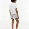 Kortærmet T-skjorte og shorts-sovesett