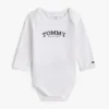 Langermet body med monotyp-logo for Babyer