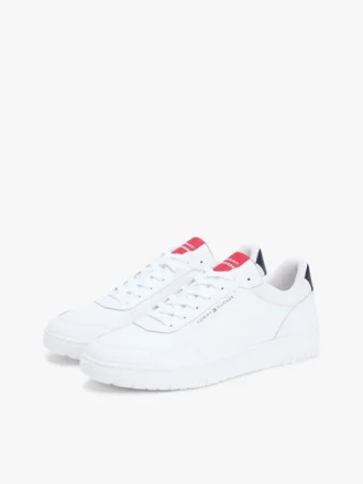Lett Court-sneaker i skinnblanding