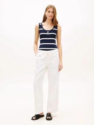 Lett pull-on-Jeans med vid ben