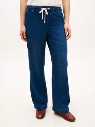 Lett pull-on-Jeans med vid ben