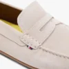 Loafer med pigger i semsket skinn