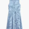 Midi-kjole i gingham-seersucker med belte