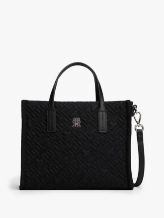 Mini-veske i nylon med monogram og synlige sømmer