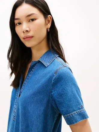 Minikjole i denim med åpen knappeliste