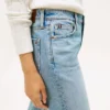 Moderne jeans med høy midje og vid ben