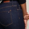 Mørkvasket skinny-Jeans med middels høy midje
