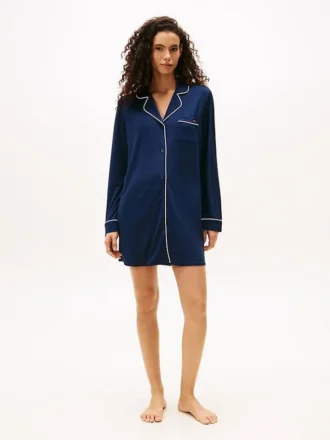 Pyjamaskjortekjole