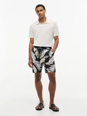 Regular Fit 7″ Tropical Print Shorts