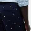 Regular Fit 9″ Shorts med seilflagg-trykk