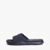Sandaler med flagglogo