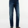 Skinny jeans for barn