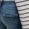 Skinny jeans for barn