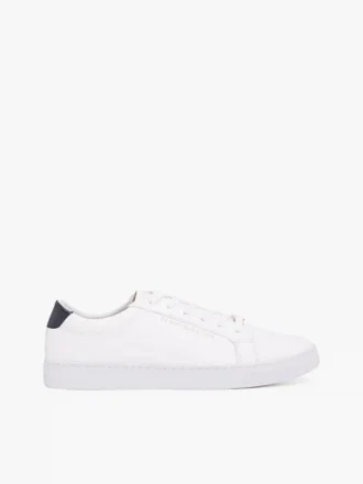 Sneakers i helskinn