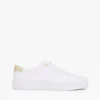 Sneakers i kanvas med metalliske detaljer