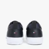 Sneakers i vulkanisert skinn Sneakers i vulkanisert skinn