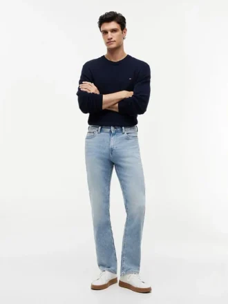 Stretch Straight Jeans