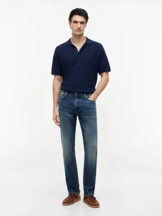 Stretch Straight Jeans
