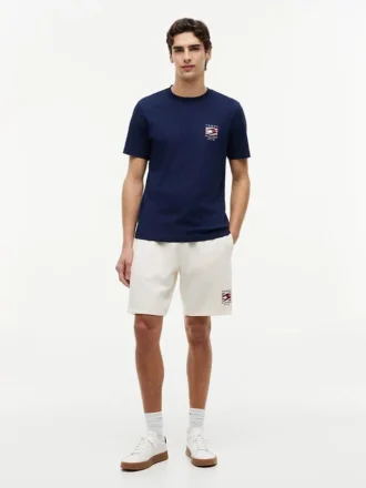 T-skjorte med Box Flag-logo