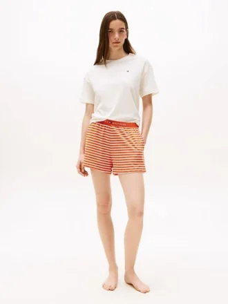 T-skjorte og shorts-sovesett