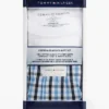 T-skjorte og vevde shorts – pyjamas-gavesett