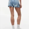 Tommy Jeans denimshorts med mansjetter