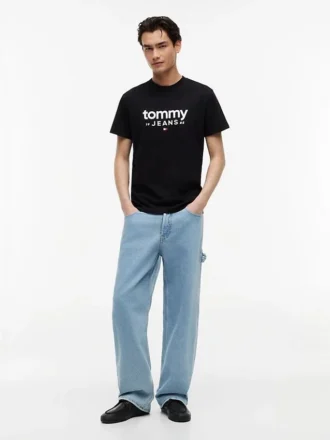 Tommy Jeans Logo Slim Fit T-skjorte